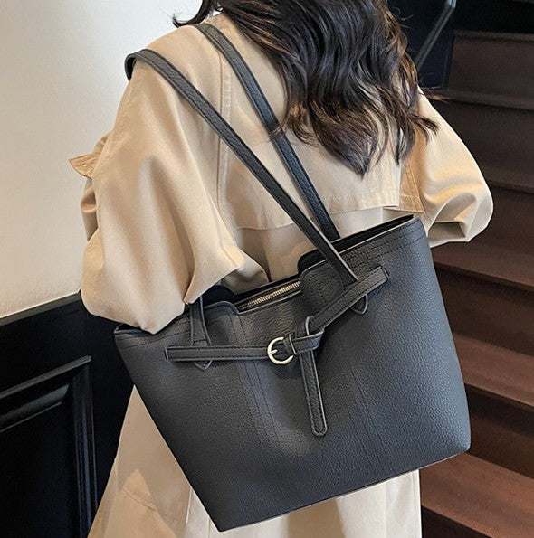 The Belted Urban Tote