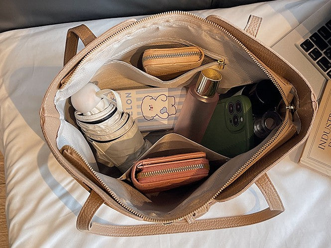 The Belted Urban Tote