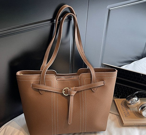 The Belted Urban Tote