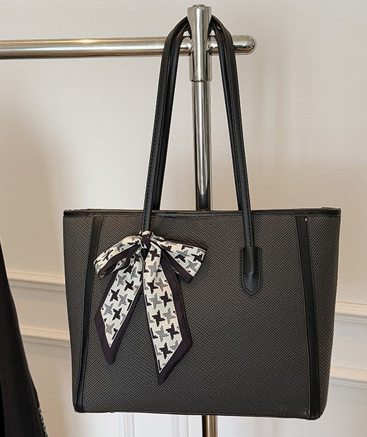 The Belle Ribbon Tote