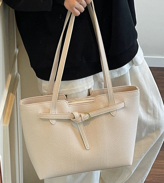 The Belted Urban Tote