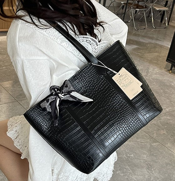 The Sky Tote