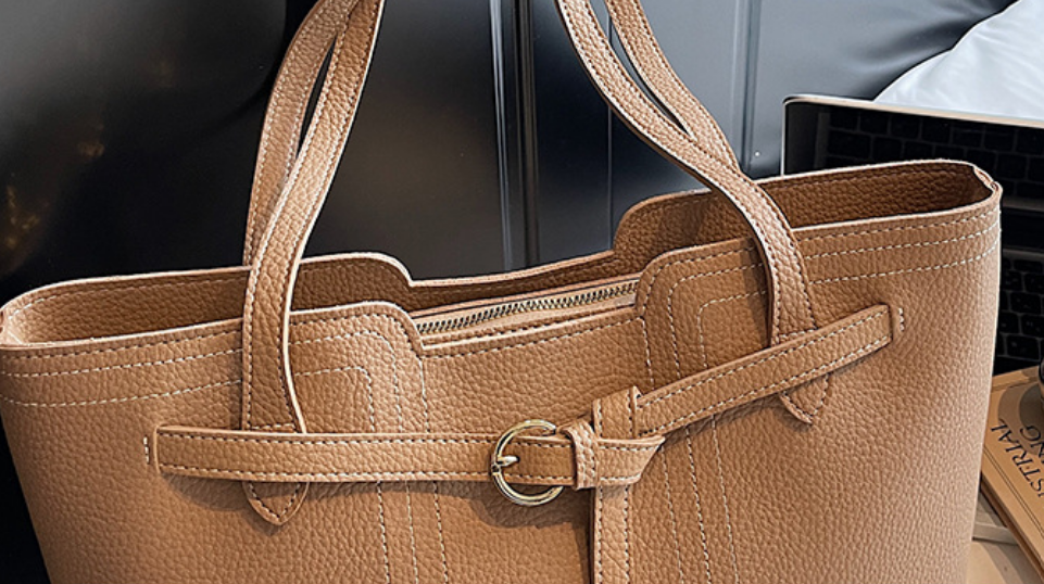 The Belted Urban Tote